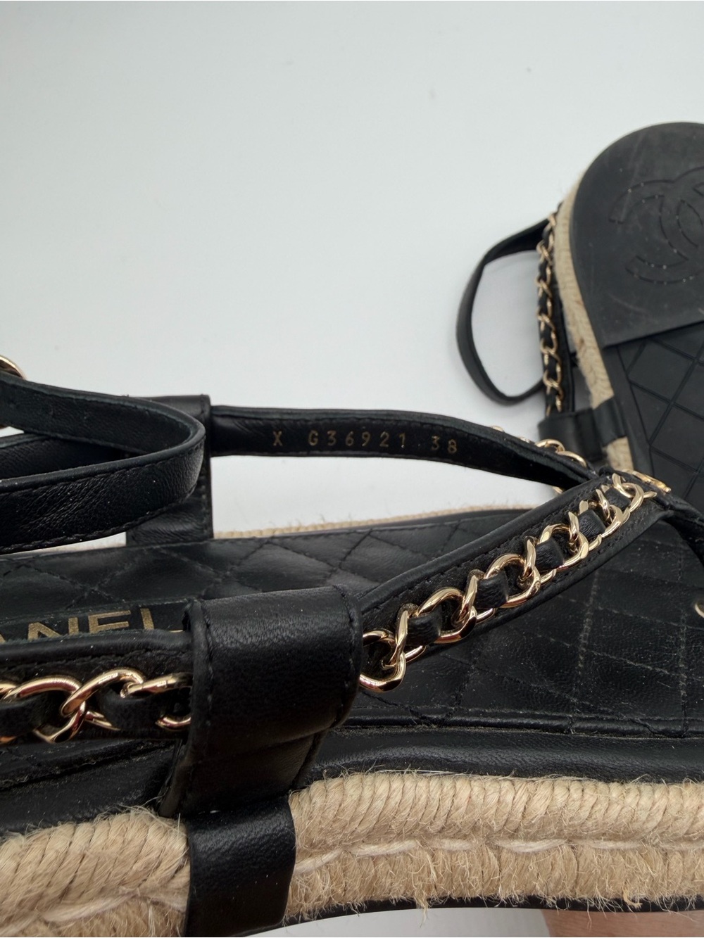 CHANEL Black Quilted Leather Chain Trim Espadrille Sandals Sz 38 - Picture 6 of 9